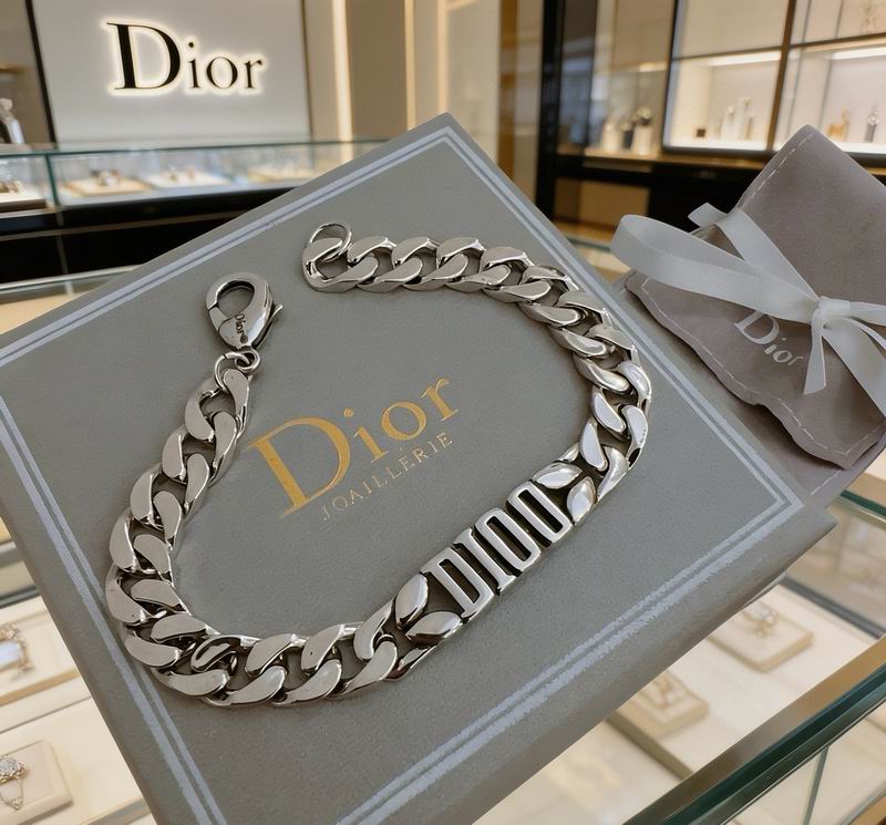 Dior Bracelet 04yxs135